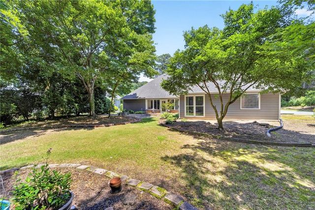 1650 Peachcrest Drive, Lawrenceville, GA 30043