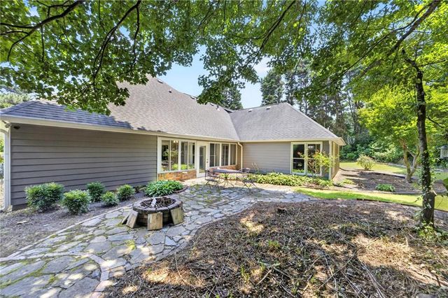 1650 Peachcrest Drive, Lawrenceville, GA 30043