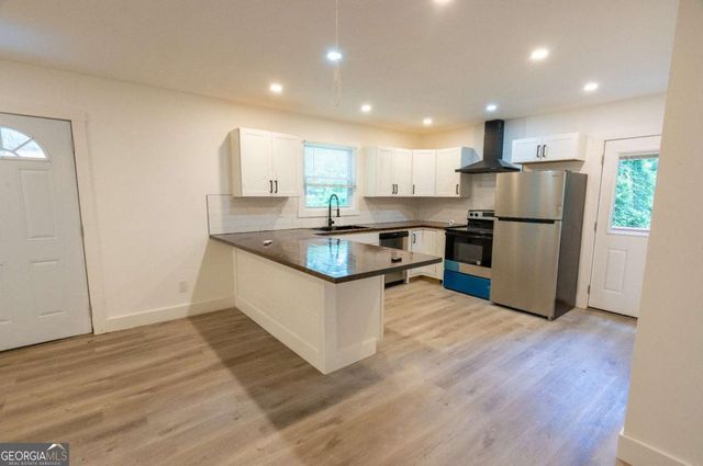3822 Bakers Ferry Road SW, Atlanta, GA 30331