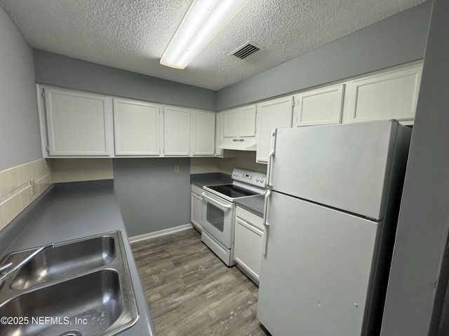 8377 HOMEPORT Court, Jacksonville, FL 32244