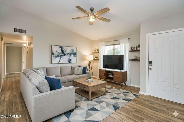 712 S 34TH Street, Mesa, AZ 85204