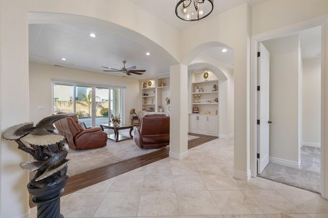 3108 E Beech Court, Visalia, CA 93292