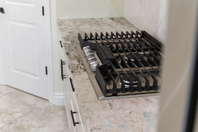 3108 E Beech Court, Visalia, CA 93292