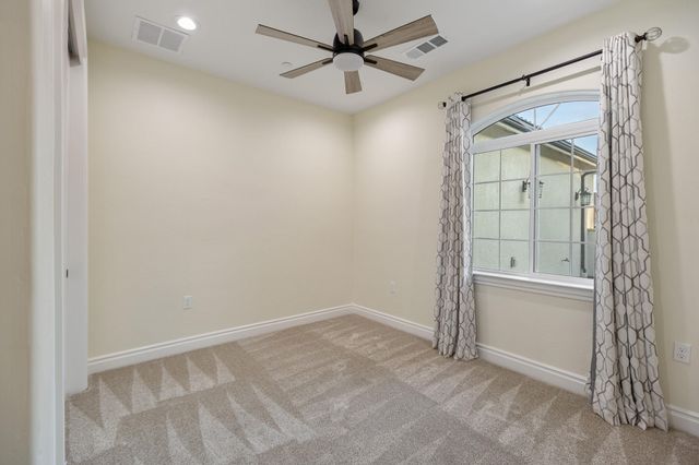 3108 E Beech Court, Visalia, CA 93292