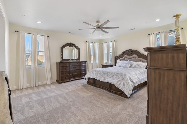 3108 E Beech Court, Visalia, CA 93292