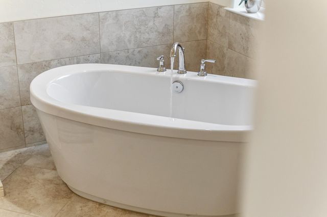 3108 E Beech Court, Visalia, CA 93292