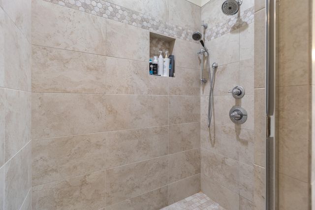 3108 E Beech Court, Visalia, CA 93292