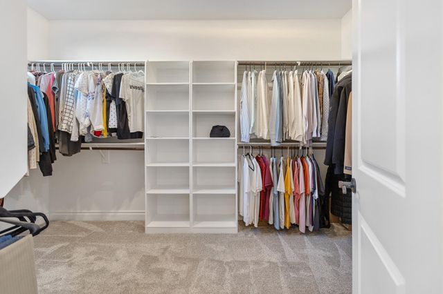 3108 E Beech Court, Visalia, CA 93292