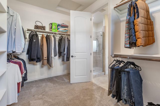 3108 E Beech Court, Visalia, CA 93292