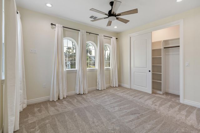 3108 E Beech Court, Visalia, CA 93292