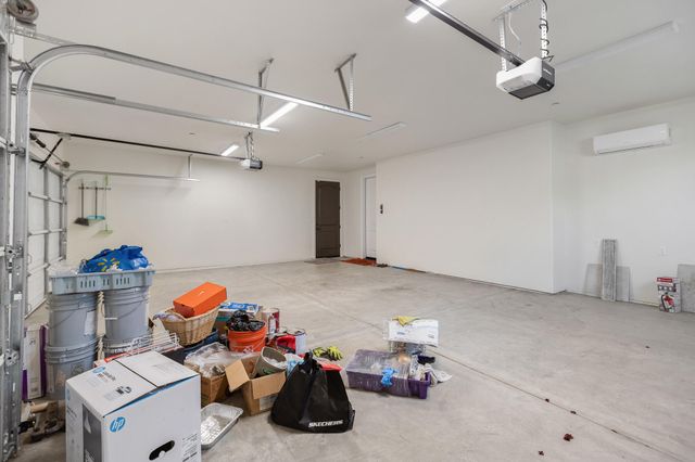 3108 E Beech Court, Visalia, CA 93292