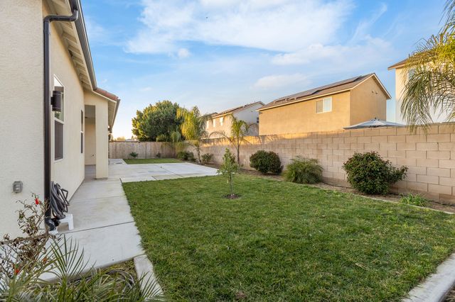 3108 E Beech Court, Visalia, CA 93292