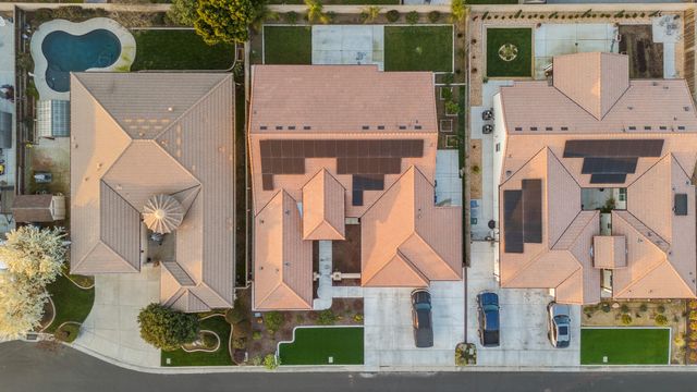 3108 E Beech Court, Visalia, CA 93292