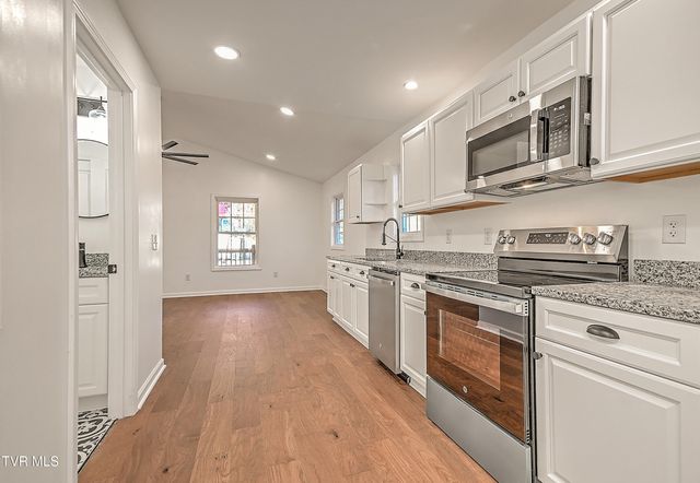 145 Daniel Lane, Elizabethton, TN 37643