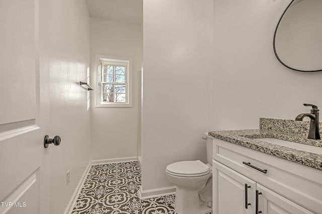 145 Daniel Lane, Elizabethton, TN 37643