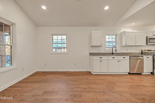 145 Daniel Lane, Elizabethton, TN 37643