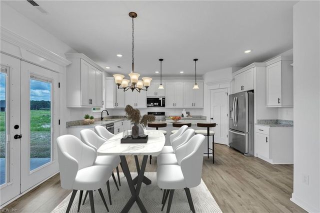 106 Copper Run LOOP, South Mills, NC 27976