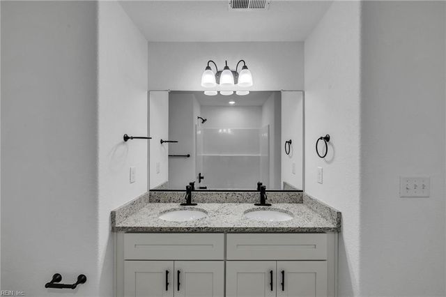 106 Copper Run LOOP, South Mills, NC 27976