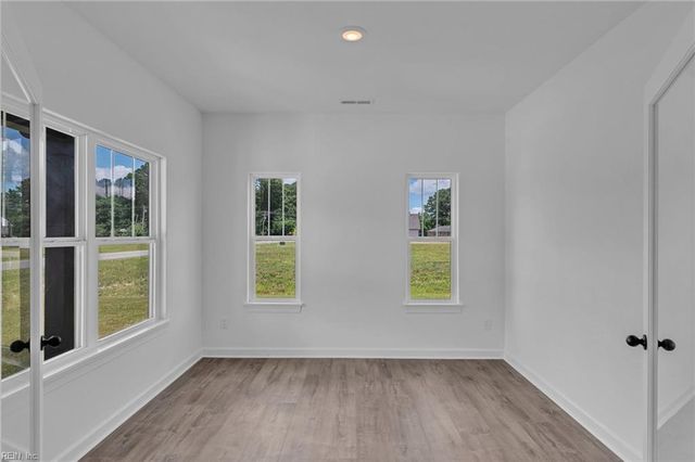 106 Copper Run LOOP, South Mills, NC 27976