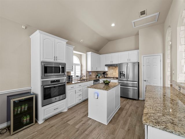 821 Redbud Drive, Allen, TX 75002