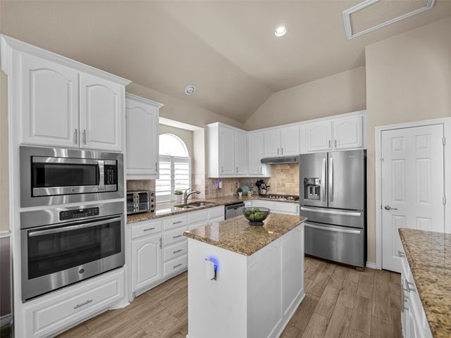 821 Redbud Drive, Allen, TX 75002