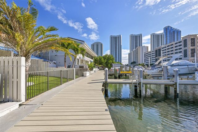 310 Poinciana Dr 802, Sunny Isles Beach, FL 33160