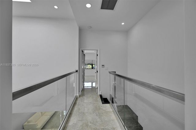 310 Poinciana Dr 802, Sunny Isles Beach, FL 33160