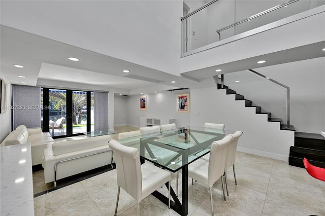 310 Poinciana Dr 802, Sunny Isles Beach, FL 33160