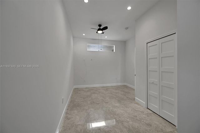 310 Poinciana Dr 802, Sunny Isles Beach, FL 33160