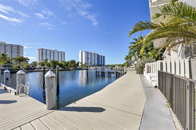 310 Poinciana Dr 802, Sunny Isles Beach, FL 33160