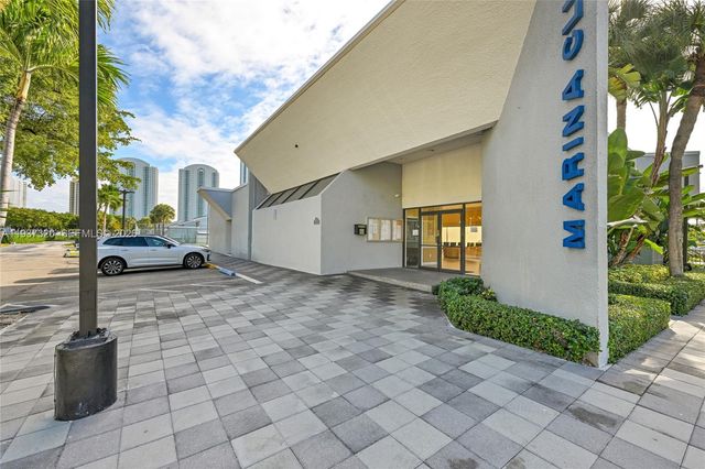 310 Poinciana Dr 802, Sunny Isles Beach, FL 33160