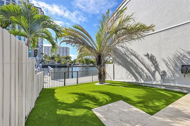 310 Poinciana Dr 802, Sunny Isles Beach, FL 33160