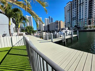 310 Poinciana Dr 802, Sunny Isles Beach, FL 33160