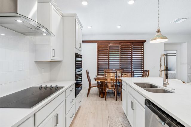 283 SAND CRANE WAY, Tarpon Springs, FL 34689