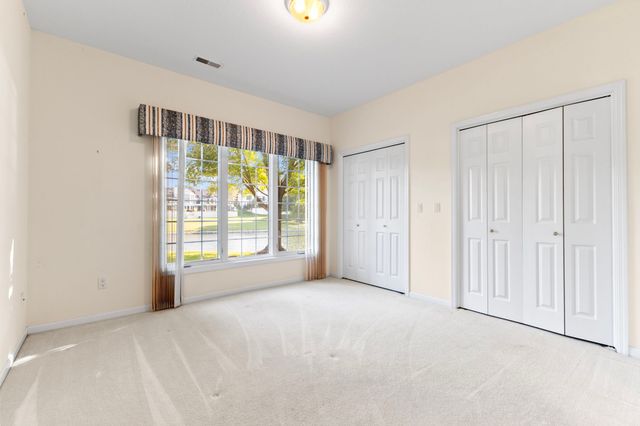 13575 Village Court, Clive, IA 50325