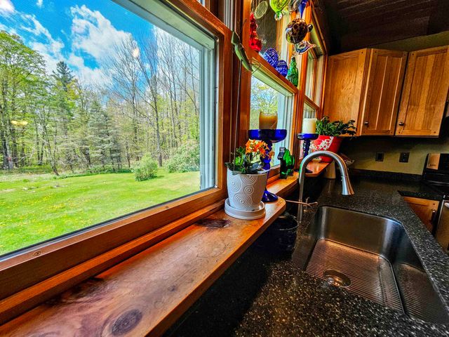 1422 Merrifield Road, Whitingham, VT 05361