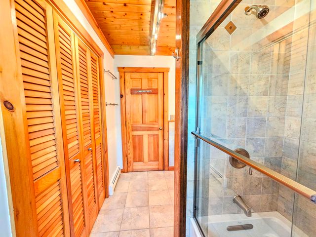 1422 Merrifield Road, Whitingham, VT 05361
