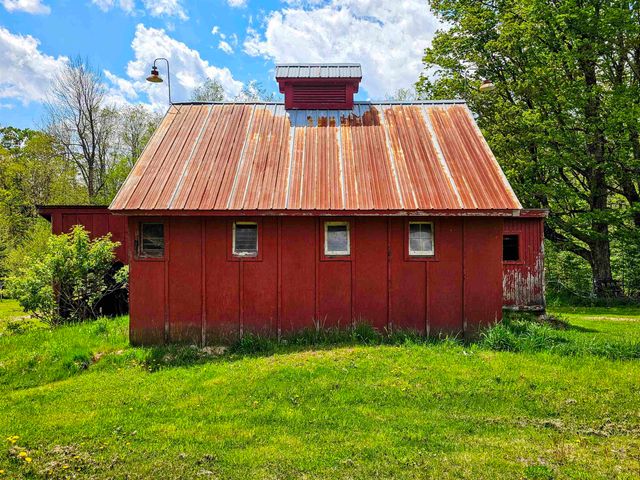 1422 Merrifield Road, Whitingham, VT 05361