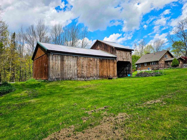 1422 Merrifield Road, Whitingham, VT 05361