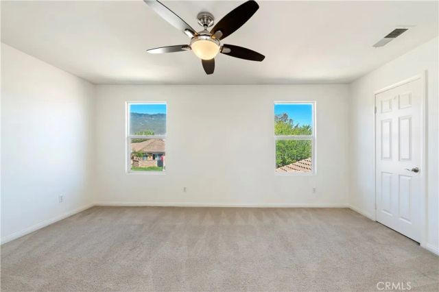 15834 Vienna, Fontana, CA 92336