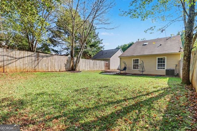 1073 Daventry Crossing, Woodstock, GA 30188