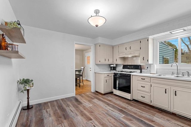 425 SARATOGA STREET, Green Bay, WI 54303