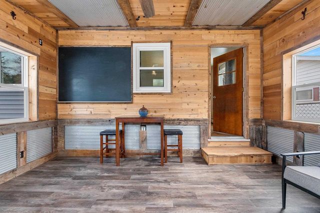 425 SARATOGA STREET, Green Bay, WI 54303