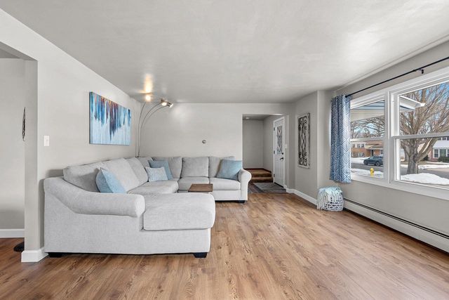 425 SARATOGA STREET, Green Bay, WI 54303