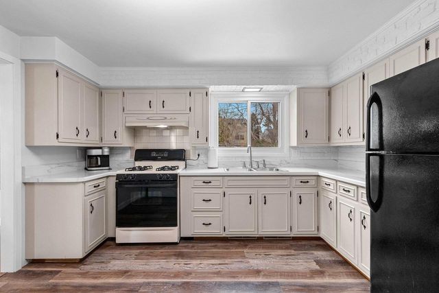 425 SARATOGA STREET, Green Bay, WI 54303