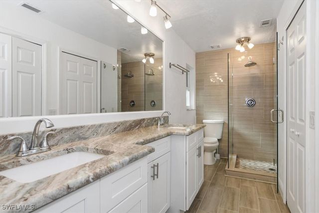 27160 Edenbridge CT, Bonita Springs, FL 34135