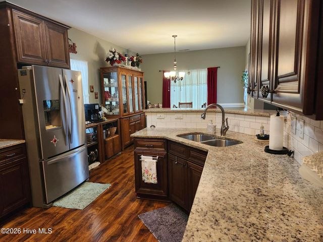 235 Woodgreen Drive, Aberdeen, NC 28315