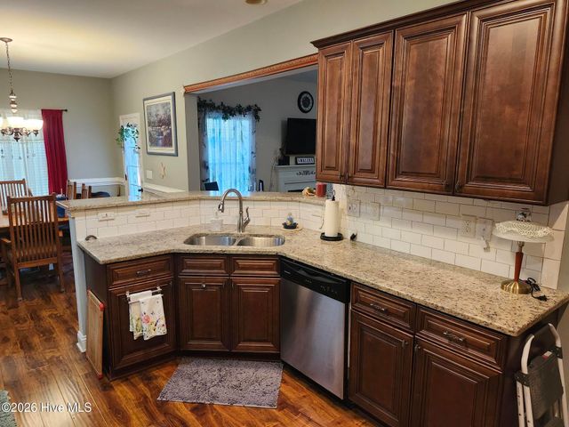 235 Woodgreen Drive, Aberdeen, NC 28315