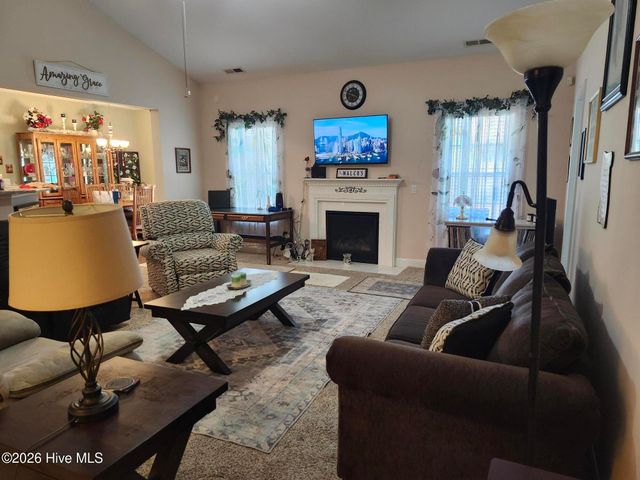 235 Woodgreen Drive, Aberdeen, NC 28315