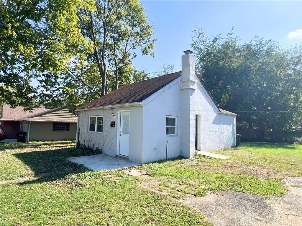 1328 Willowdale Avenue, Dayton, OH 45429